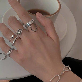 Корейски пънк Комплект пръстени със сърце на любов 5шт Личността Темперамент Циркон Сребърен Цвят Геометрични пръстени за жени, Модни аксесоари в готически стил