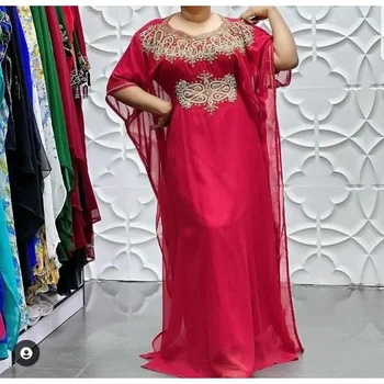 Червен кафтан в етнически стил, модерен, елегантен Дубай Марокански кафтан, Арабско празнична рокля с 3/4 ръкав
